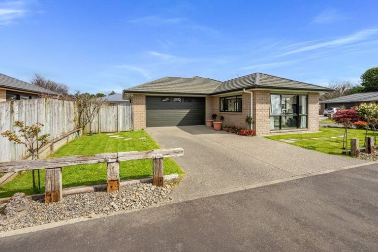 Photo of property in 15 Dal Din Drive, Otaki, 5512