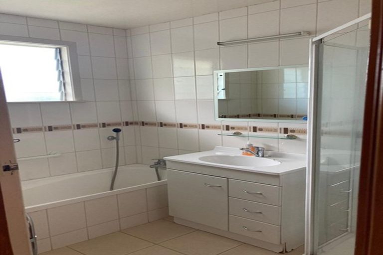 Photo of property in 5 Dolphin Street, Pakuranga, Auckland, 2010