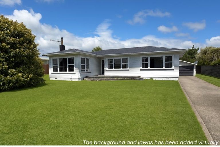 Photo of property in 630 Queen Street East, Levin, 5510