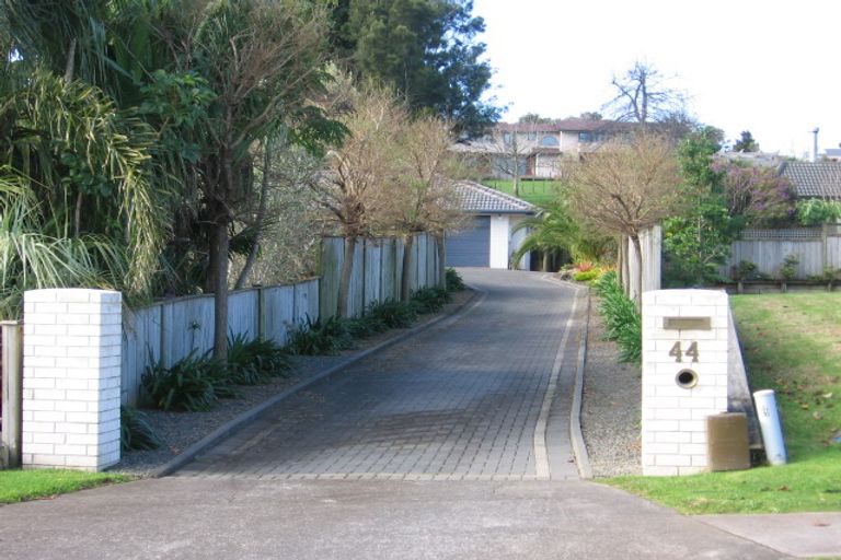 Photo of property in 44 Burnaston Court, Dannemora, Auckland, 2016