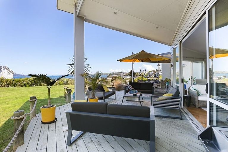 Photo of property in 32 Arabella Lane, Snells Beach, 0920