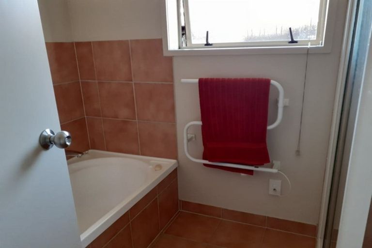 Photo of property in 31 Greig Place, Pukekohe, 2120