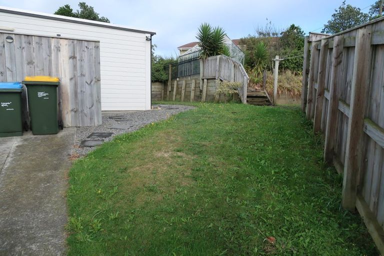 Photo of property in 95a Waiuta Street, Titahi Bay, Porirua, 5022