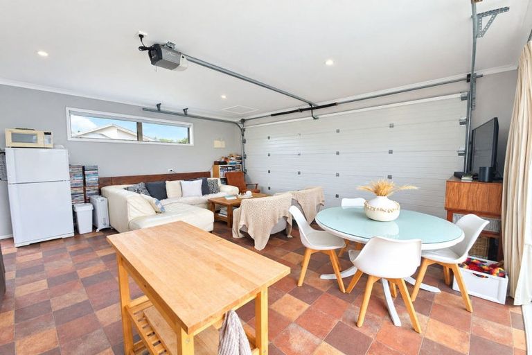 Photo of property in 108 Mahoe Place, Matarangi, Whitianga, 3592