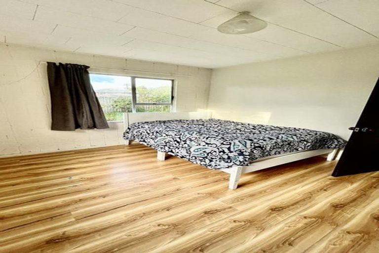 Photo of property in 2/22 Daytona Road, Henderson, Auckland, 0610