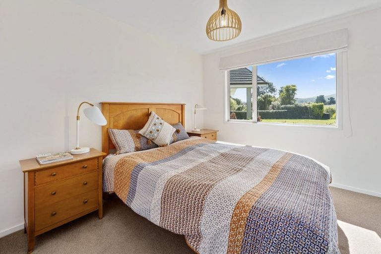 Photo of property in 33 Bodes Lane, Kinloch, Taupo, 3377