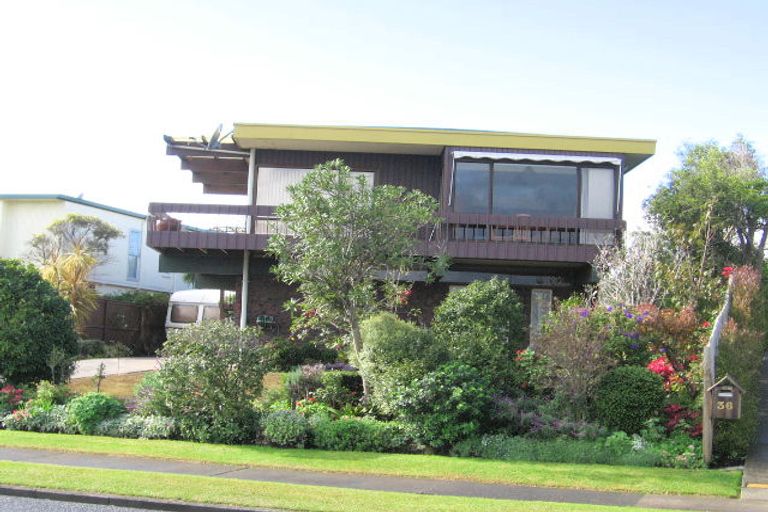 Photo of property in 34 Waller Avenue, Bucklands Beach, Auckland, 2012