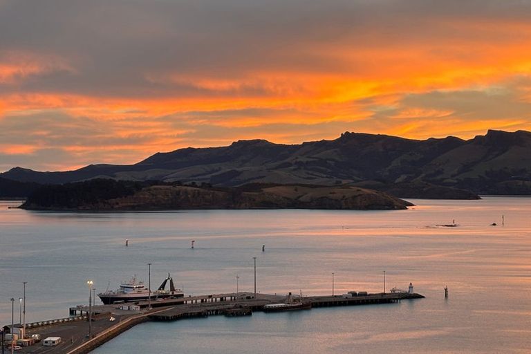 Photo of property in 8 Randolph Terrace, Lyttelton, 8082