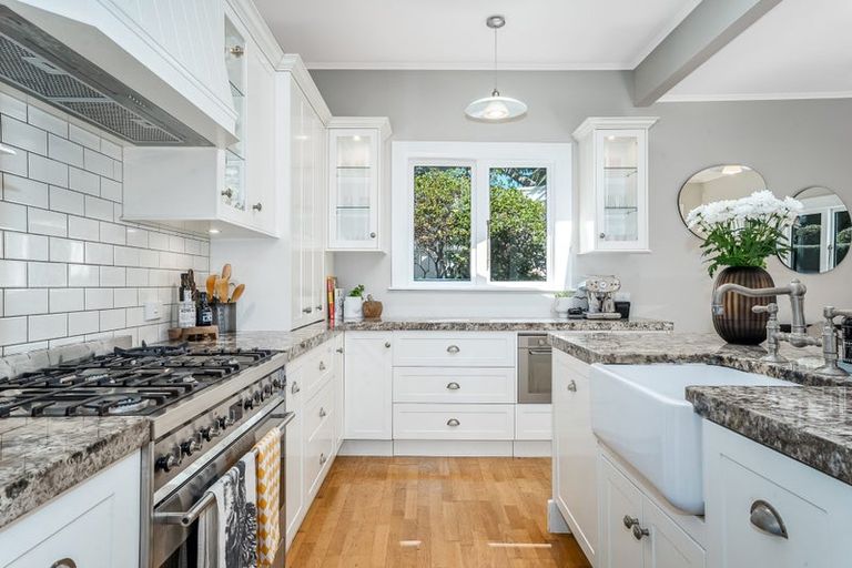 Photo of property in 82 Campbell Street, Karori, Wellington, 6012