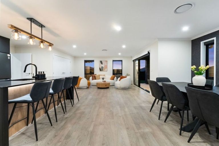 Photo of property in 138 Hitchen Road, Pokeno, 2402