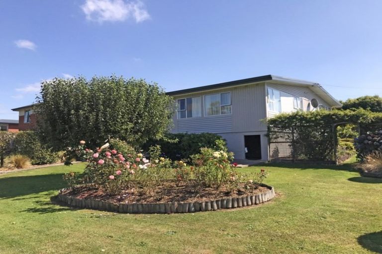 Photo of property in 19 Lewin Street, Balclutha, 9230
