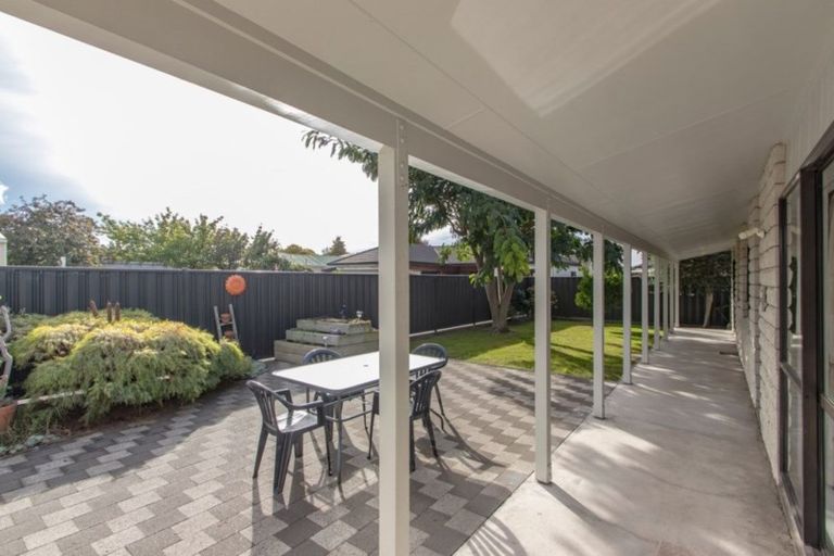 Photo of property in 2/64 Guppy Road, Greenmeadows, Napier, 4112