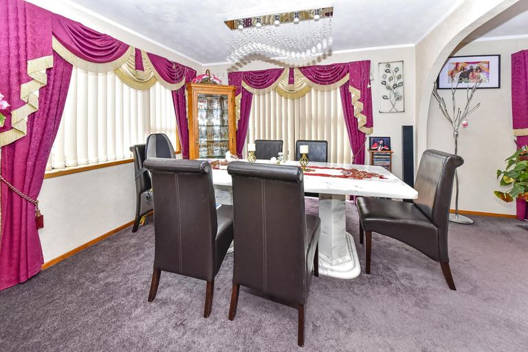 Photo of property in 1b Aspiring Avenue, Clover Park, Auckland, 2019