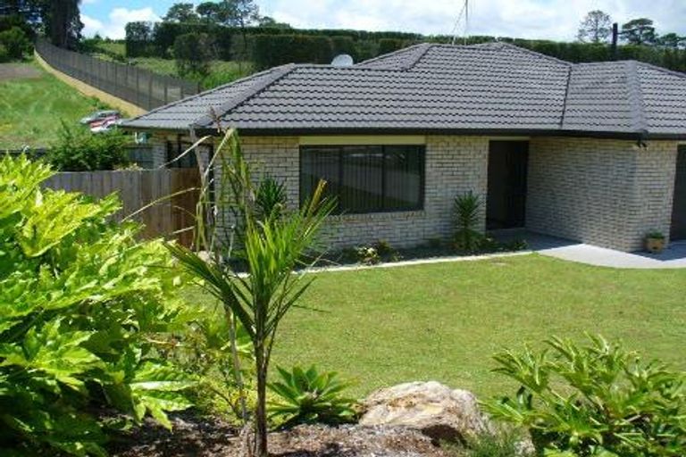 Photo of property in 75 Inverness Drive, Pyes Pa, Tauranga, 3112