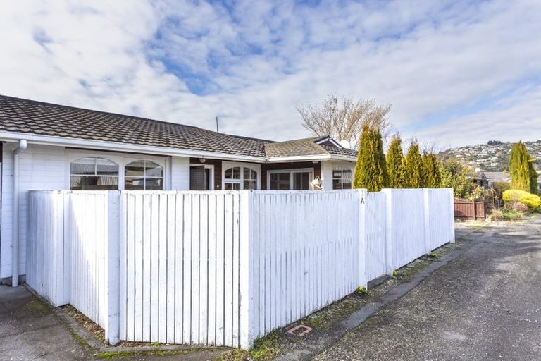 Photo of property in 1/1a Thorrington Road, Cashmere, Christchurch, 8022