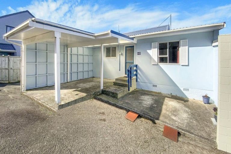 Photo of property in 24a Old Coach Road, Johnsonville, Wellington, 6037