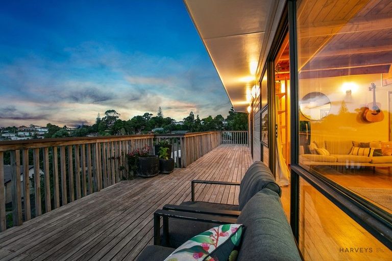 Photo of property in 147a Glengarry Road, Glen Eden, Auckland, 0602