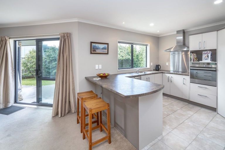 Photo of property in 27a Main Street, Greytown, 5712