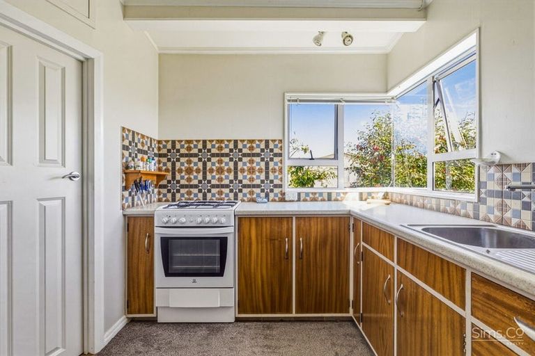 Photo of property in 14 Sarjeant Street, Gonville, Whanganui, 4500