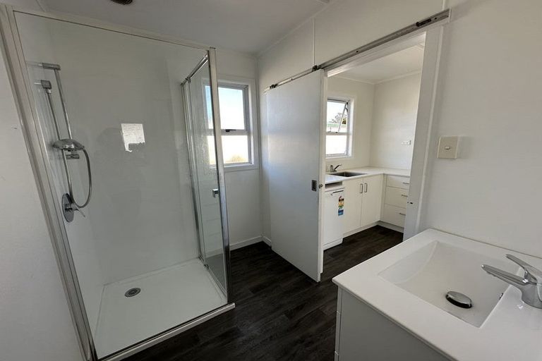 Photo of property in 3a Grey Street, Waitara, 4320