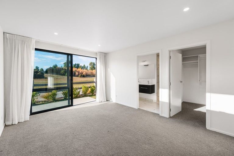 Photo of property in Northlake, 40 Malvern Road, Wanaka, 9305