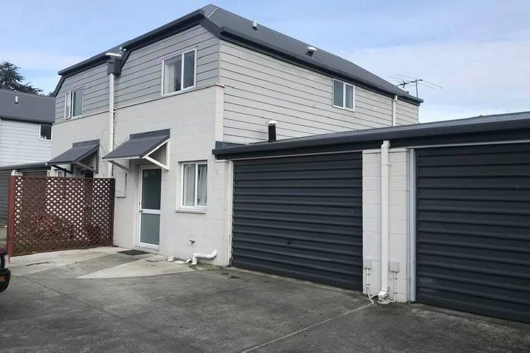 Photo of property in 3/452 Worcester Street, Linwood, Christchurch, 8011
