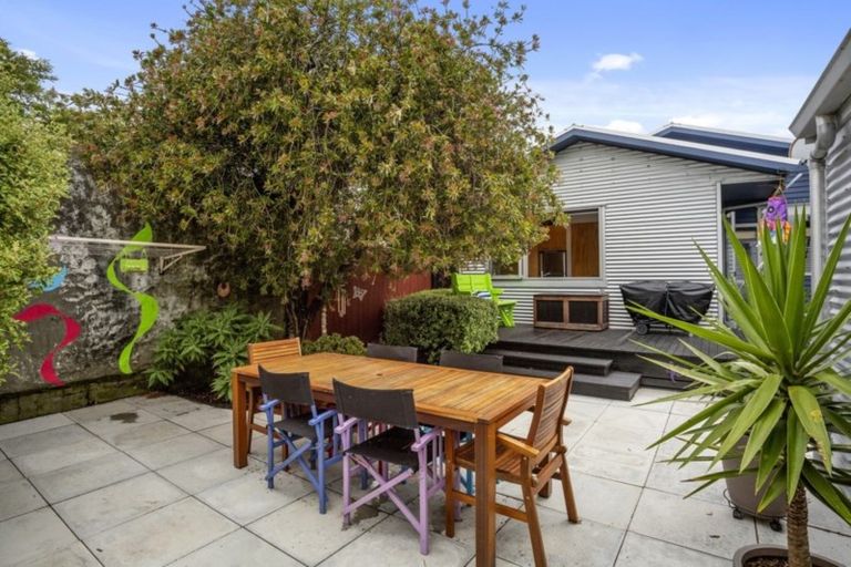 Photo of property in 14 Jessie Street, Petone, Lower Hutt, 5012