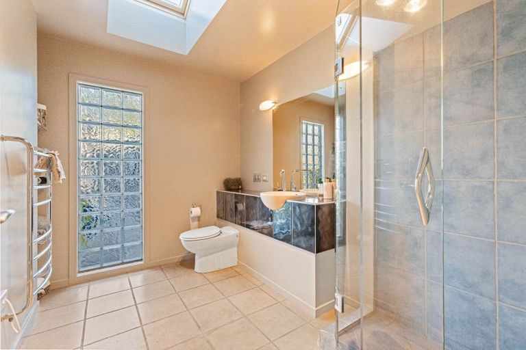 Photo of property in 10 Old Golf Course Road, Bridge Hill, Alexandra, 9320