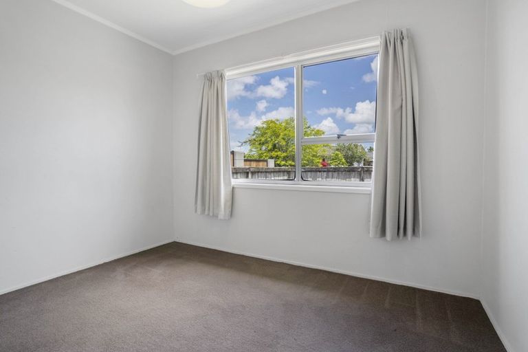 Photo of property in 58 Cascades Road, Pakuranga Heights, Auckland, 2010