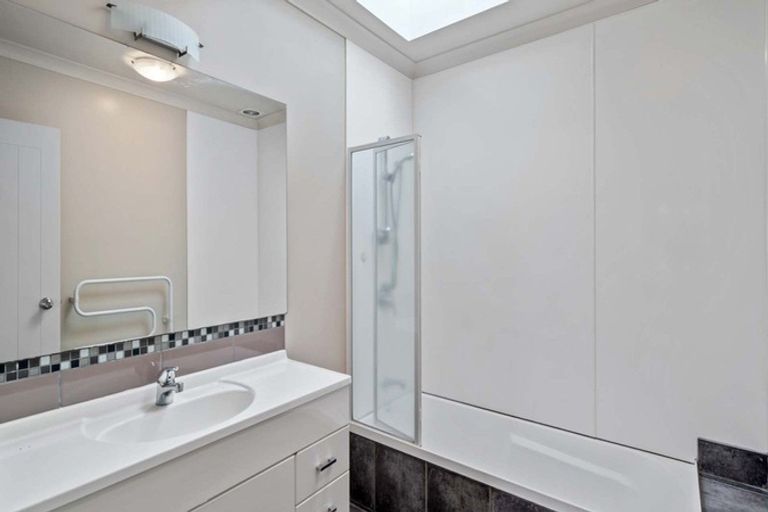 Photo of property in 31 Princess Road, Bellevue, Tauranga, 3110