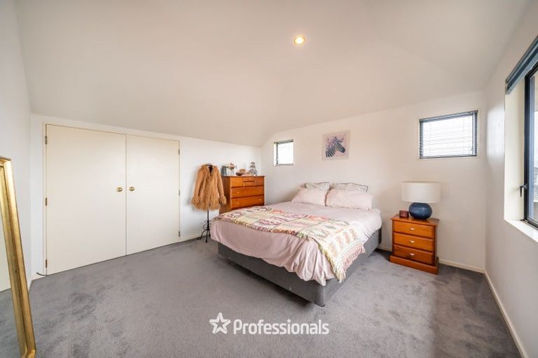 Photo of property in 6 Avonlea Grove, Belmont, Lower Hutt, 5010