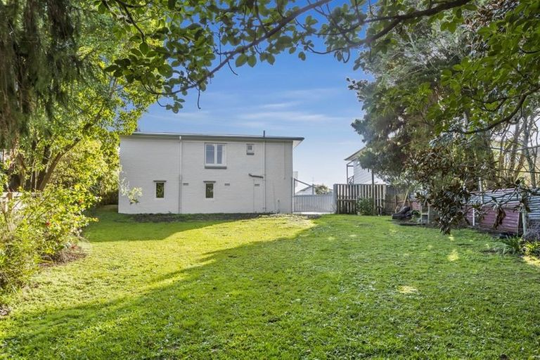 Photo of property in 33 Vipond Road, Stanmore Bay, Whangaparaoa, 0932