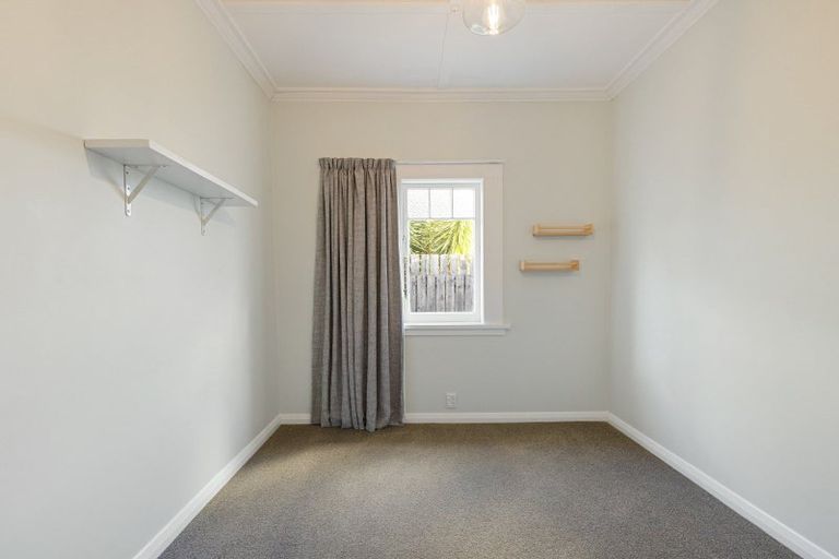 Photo of property in 11 Winter Street, Fairfield, Hamilton, 3214