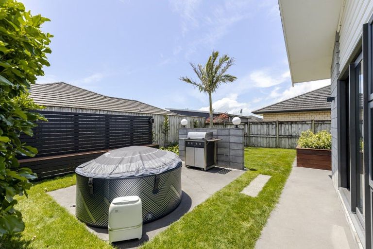 Photo of property in 9 Rawiri Drive, Bell Block, New Plymouth, 4312
