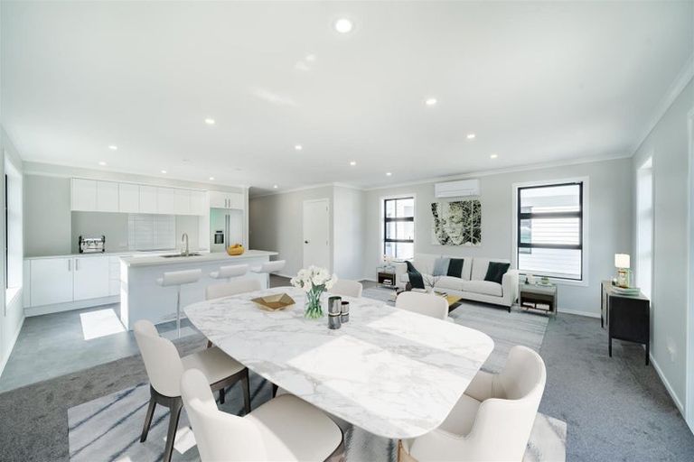 Photo of property in 4c Pohutukawa Street, Woburn, Lower Hutt, 5010