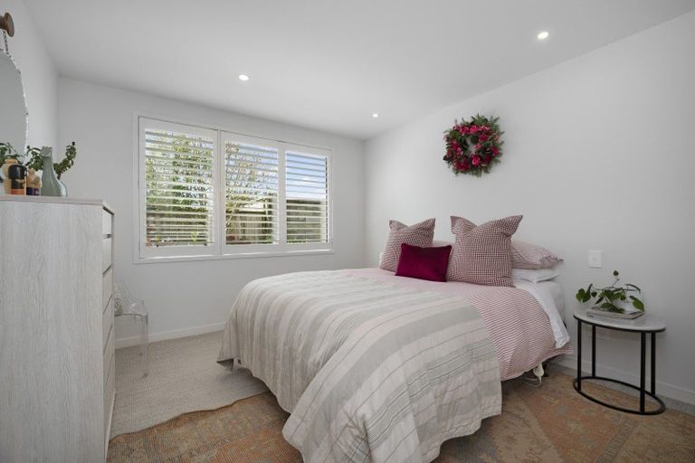 Photo of property in 16 Saint Thomas Avenue, Pyes Pa, Tauranga, 3112