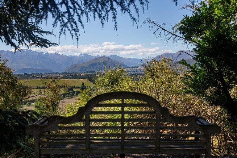 Photo of property in 673 Mount Barker Road, Wanaka, 9382