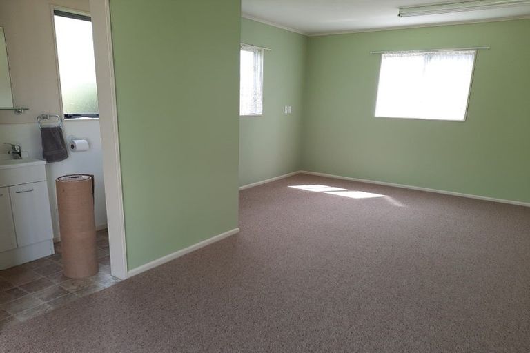 Photo of property in 49 Fox Street, Woodville, 4920