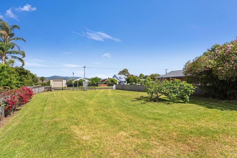 Photo of property in 15 Cook Drive, Whitianga, 3510
