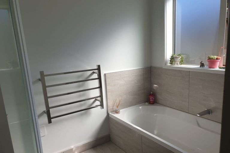 Photo of property in 29 Tawhiti Road, Pukekohe, 2120