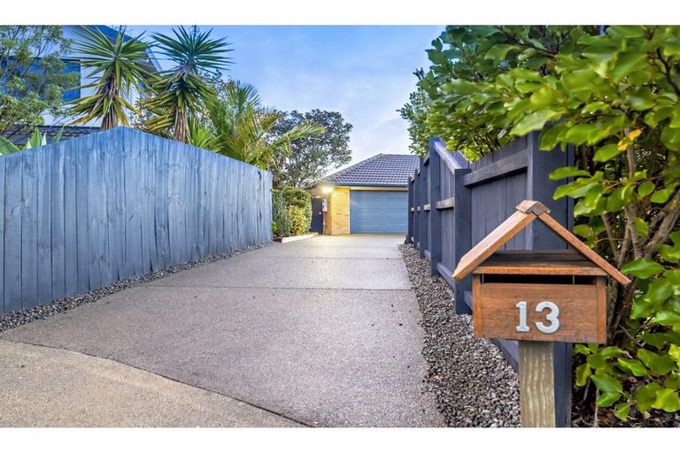 Photo of property in 13 Dunaff Place, Flat Bush, Auckland, 2019
