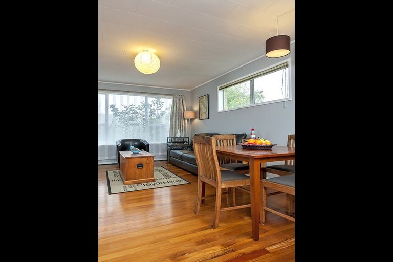 Photo of property in 1/40 Hope Farm Avenue, Pakuranga Heights, Auckland, 2010