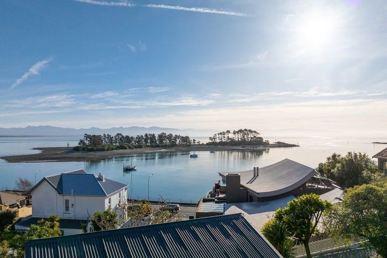 Photo of property in 405 Wakefield Quay, Stepneyville, Nelson, 7010