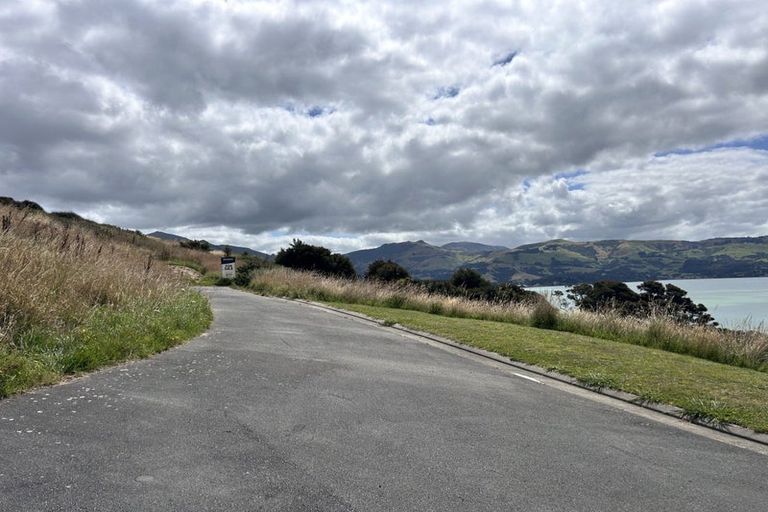 Photo of property in 33 Kotare Lane, Takamatua, 7581