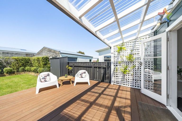 Photo of property in 6 Beach Street, Petone, Lower Hutt, 5012