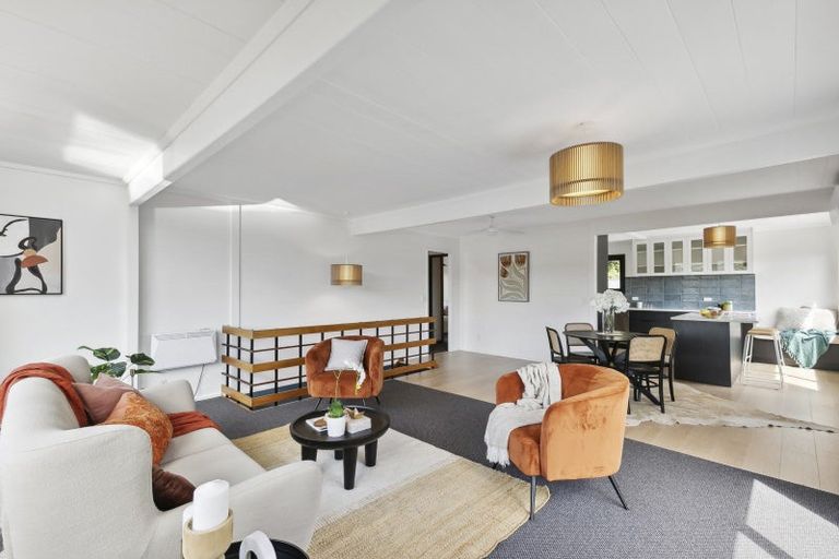 Photo of property in 12 Ramsey Place, Karori, Wellington, 6012