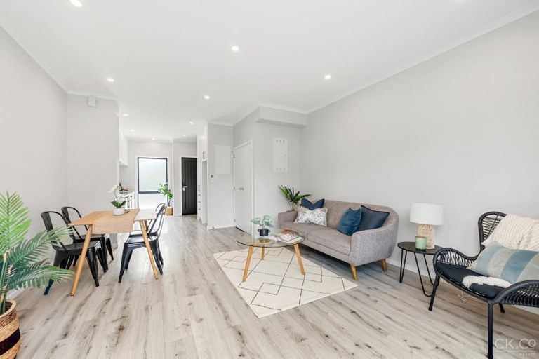 Photo of property in 78 Mawai Hakona Drive, Wallaceville, Upper Hutt, 5018