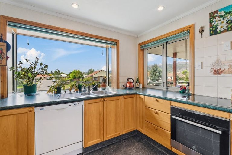 Photo of property in 16 Waenga Drive, Cromwell, 9310