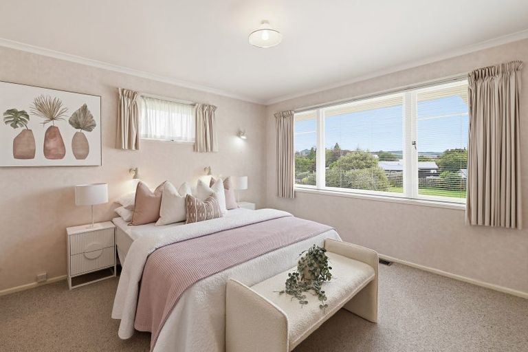Photo of property in 14 Johnston Crescent, Hillcrest, Rotorua, 3015
