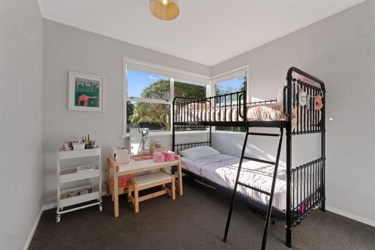 Photo of property in 199 Forrest Hill Road, Forrest Hill, Auckland, 0620